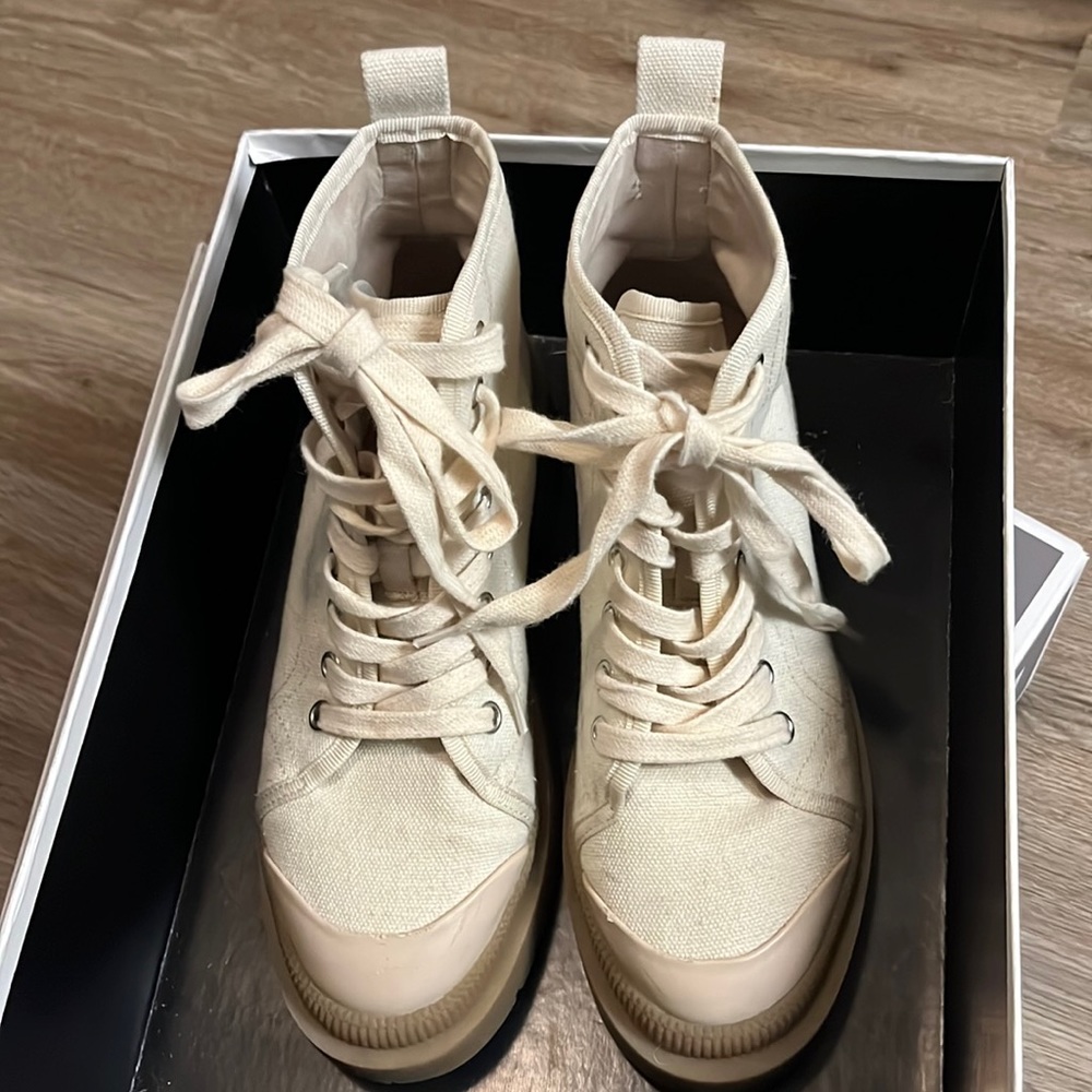 Steve Madden Sabri nat  canvas, high top boots, off-white, size 7